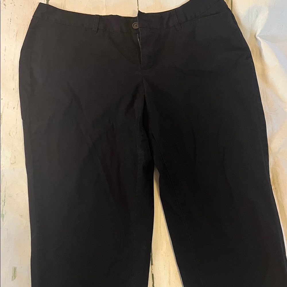 Sejour Black Capri Pants Women’s 16W